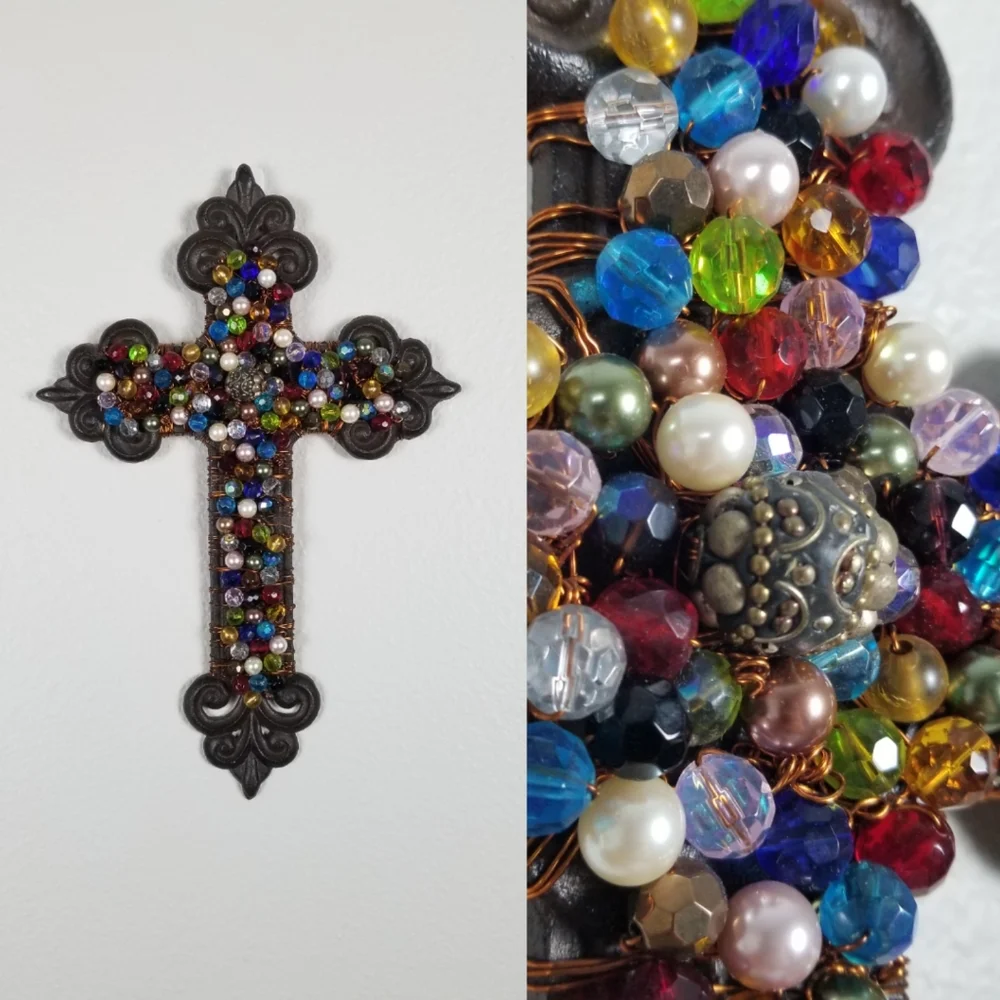 Vintage Metal Multi-Colored Beaded Wire Holiday Art Wall Cross Decoration